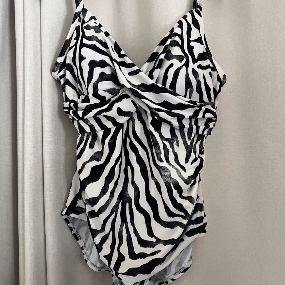 Jantzen Black and White Animal Print Swimsuit
